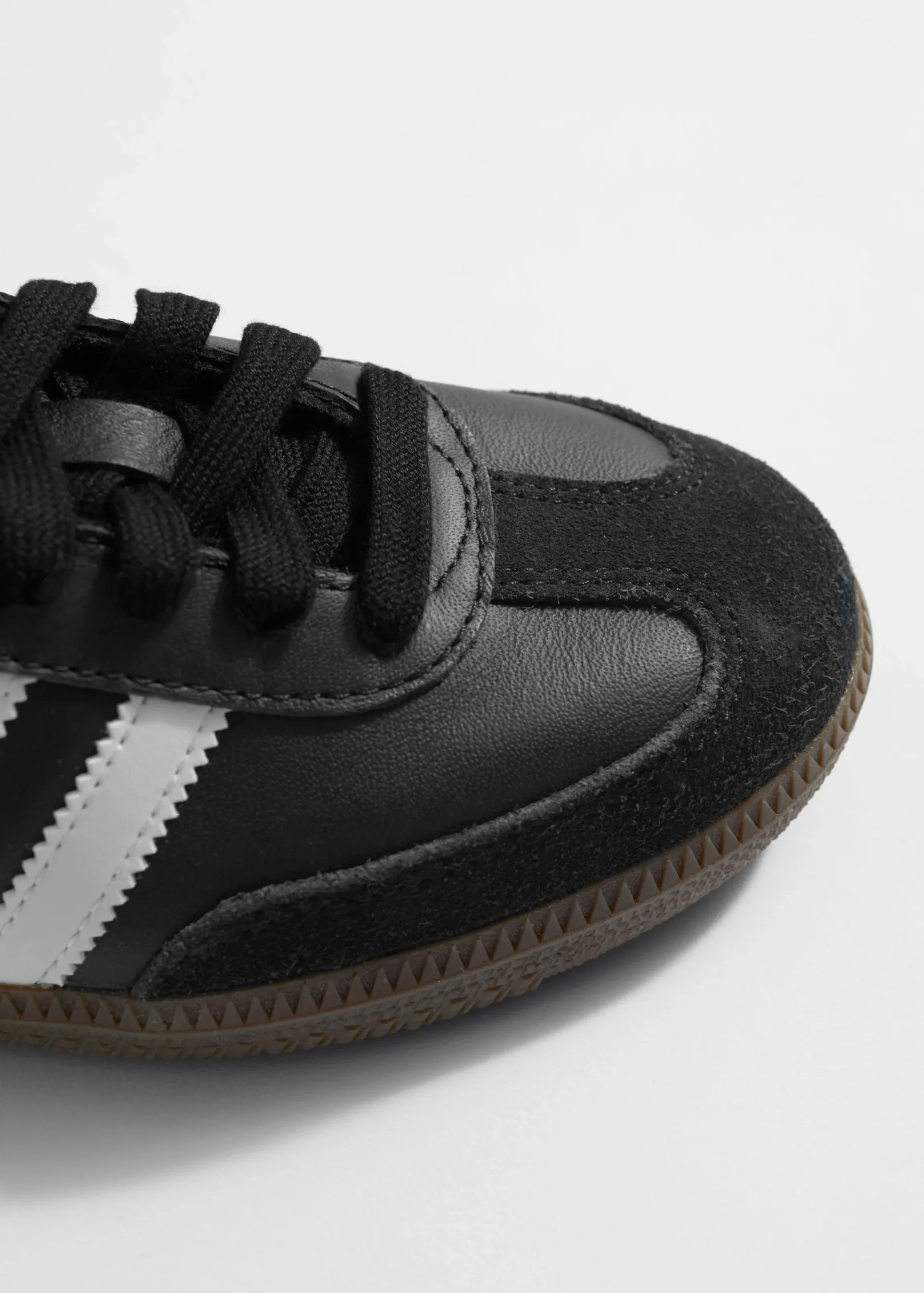 adidas Originals ZX 700