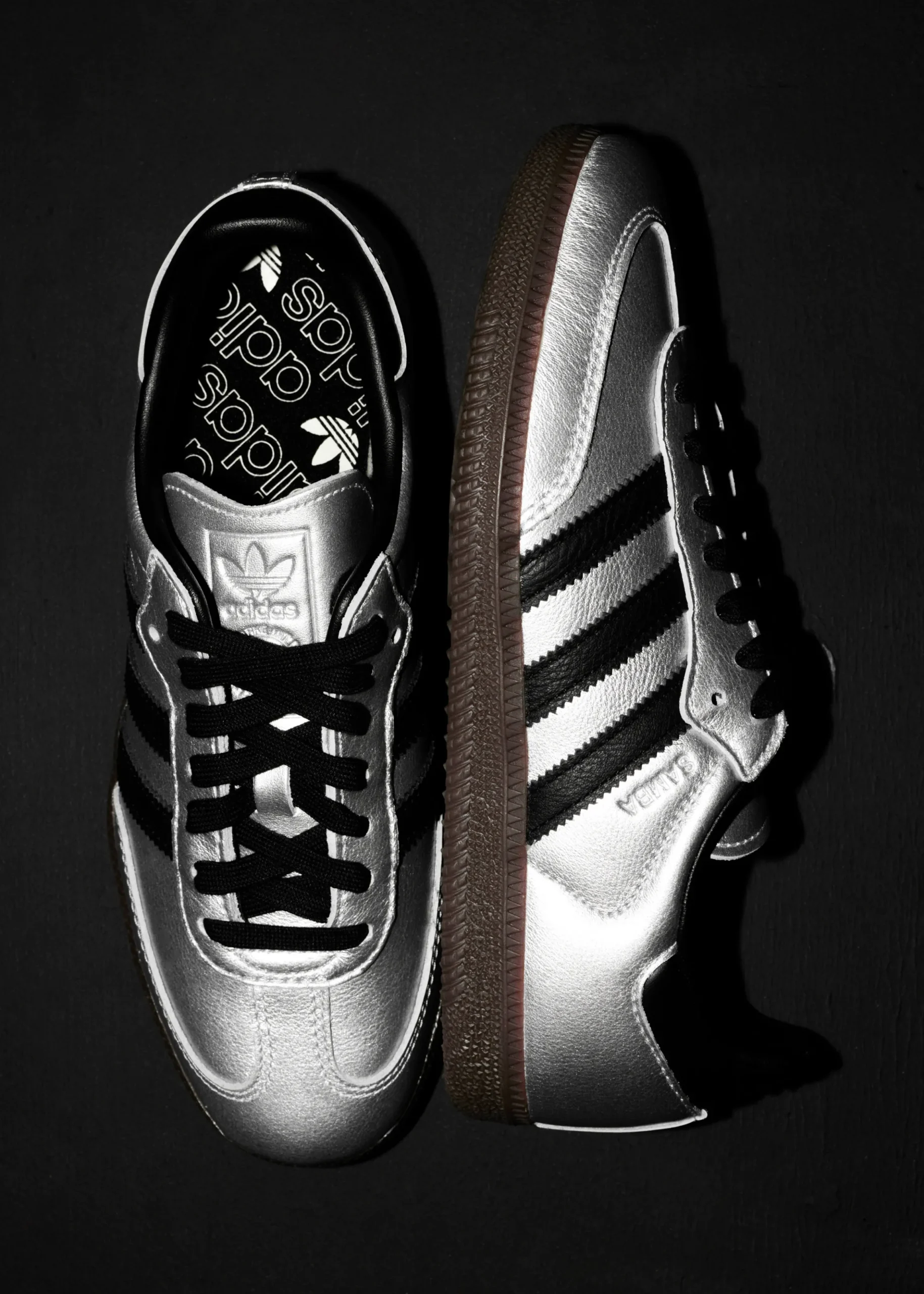 adidas Originals ZX 700