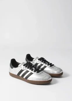 adidas Originals ZX 700