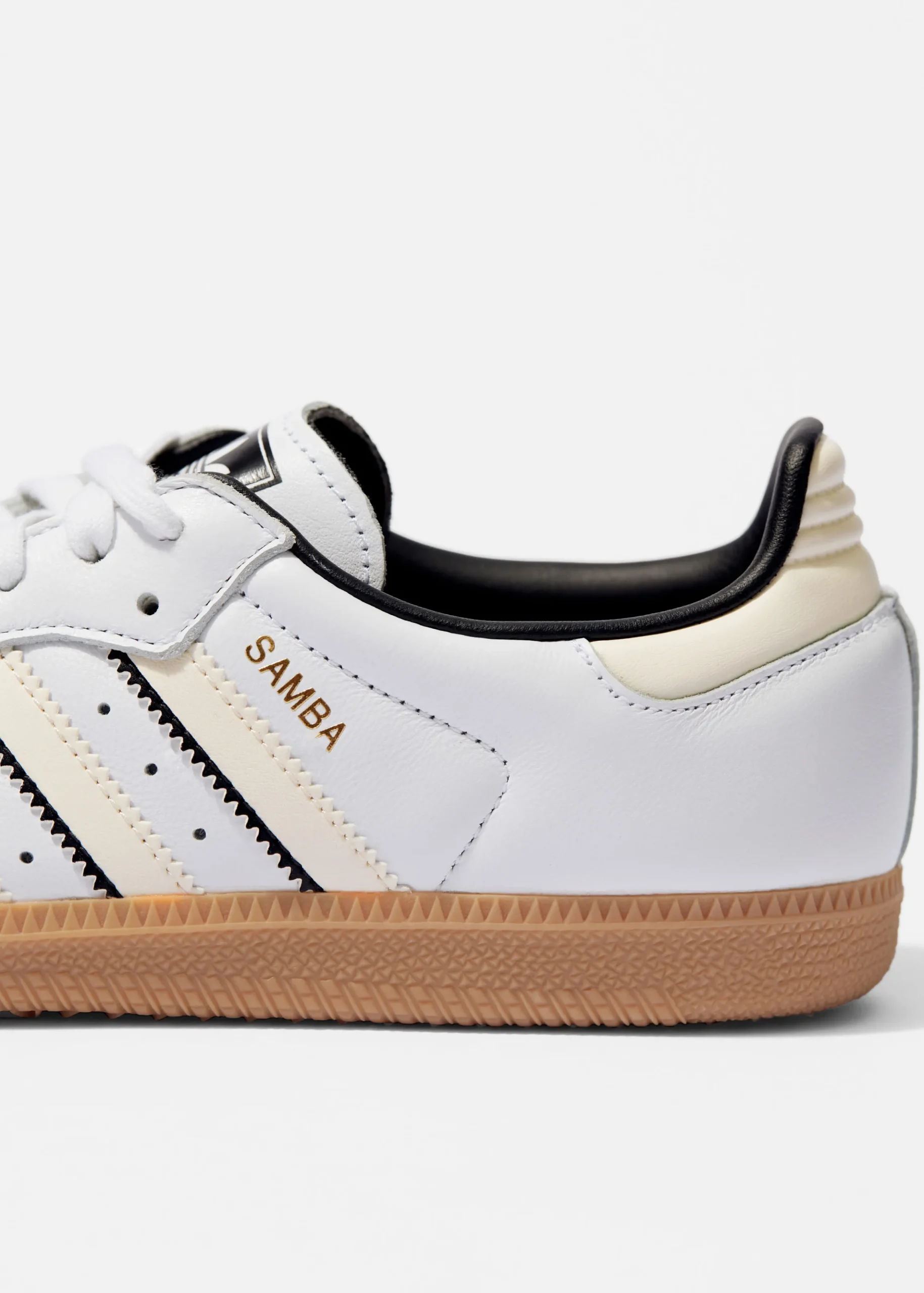 adidas Originals ZX 700