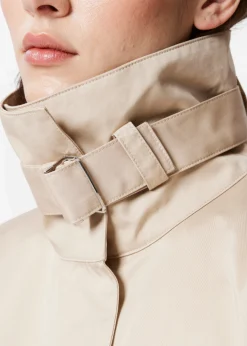 A-Linien-Jacke mit Tunnelkragen