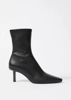 Ankle Boots aus Leder mit Stretch-Anteil