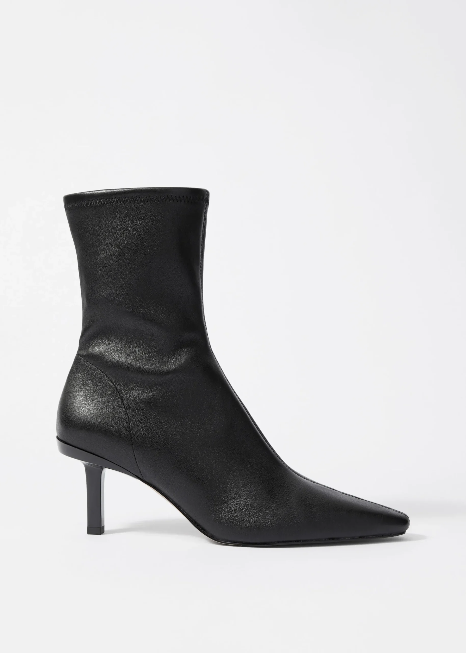 Ankle Boots aus Leder mit Stretch-Anteil