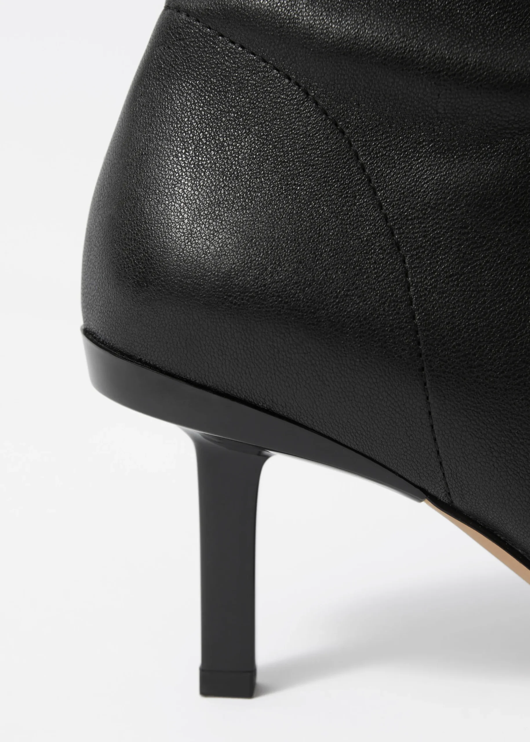 Ankle Boots aus Leder mit Stretch-Anteil