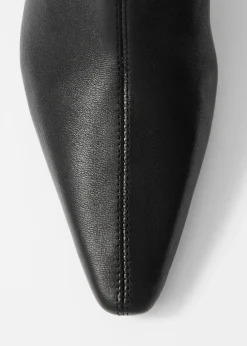 Ankle Boots aus Leder mit Stretch-Anteil