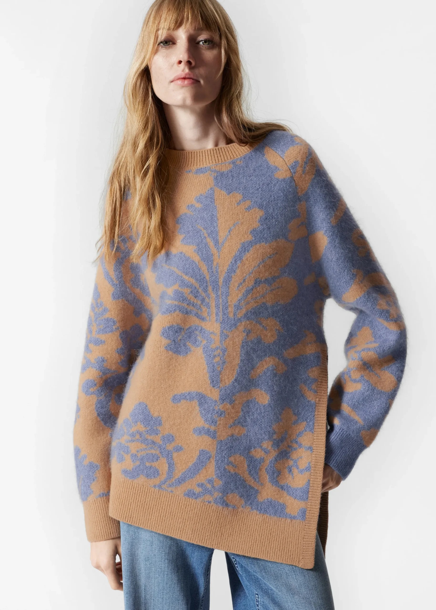 Asymmetrischer Jacquard-Pullover