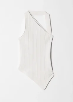 Asymmetrisches Rippstrickoberteil