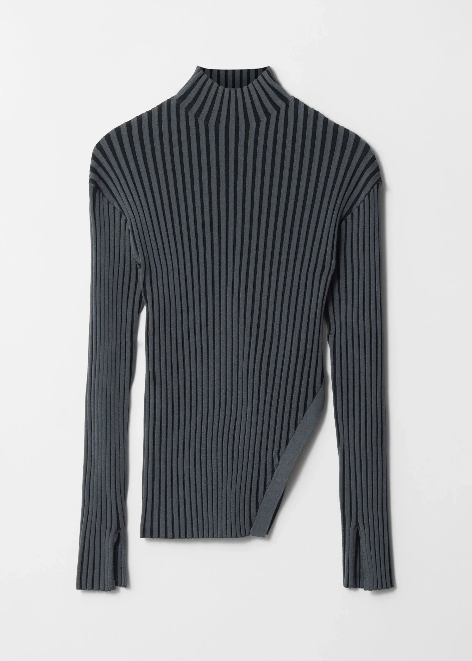 Asymmetrisches Rippstrickoberteil