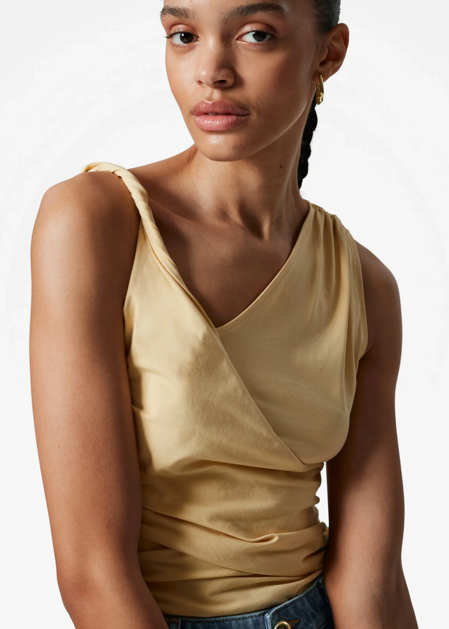 Asymmetrisches Tanktop mit Drapierung