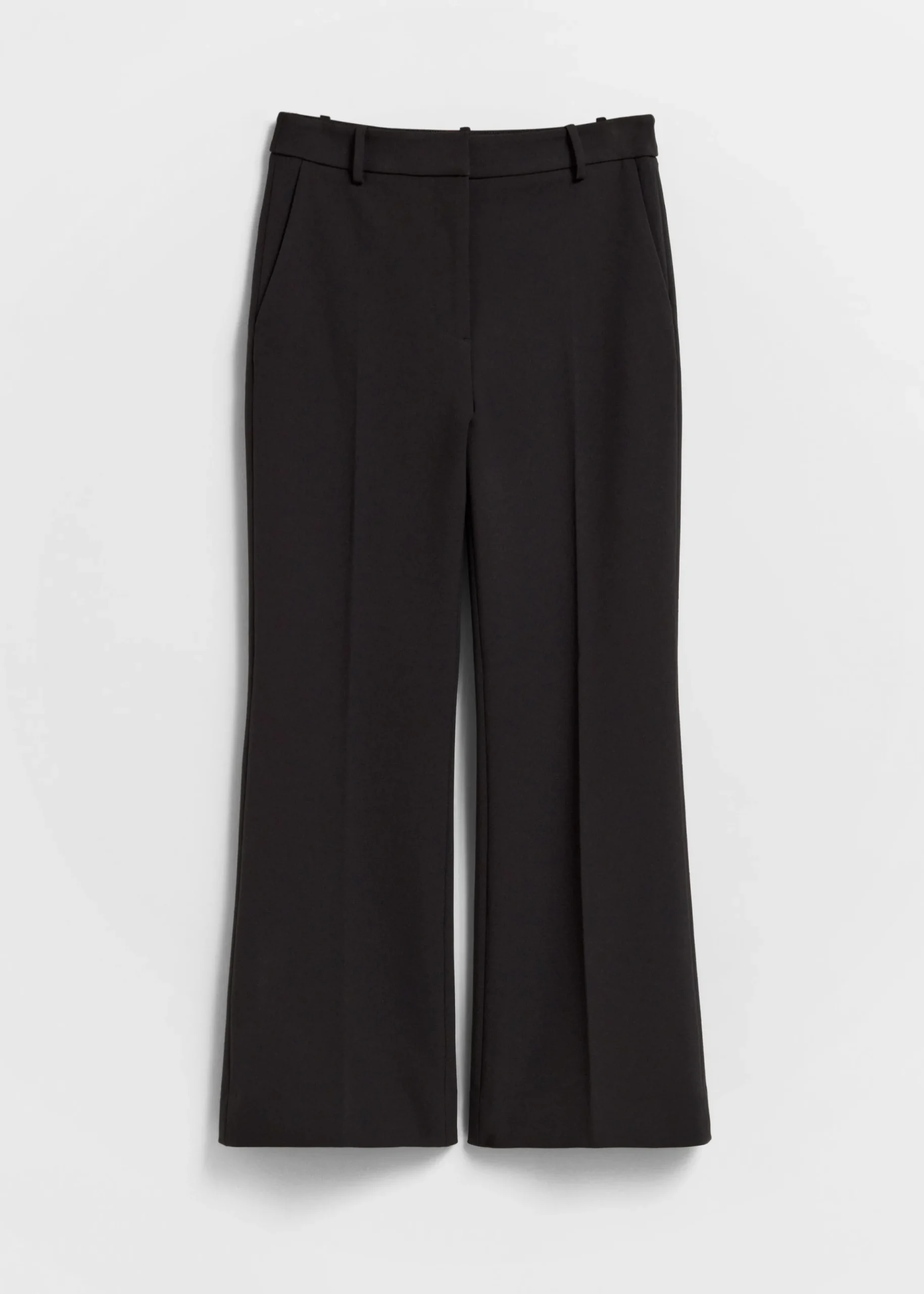 Ausgestellte Hose