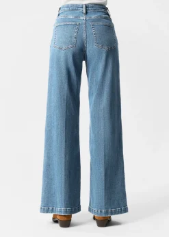 Ausgestellte Jeans mit hohem Bund