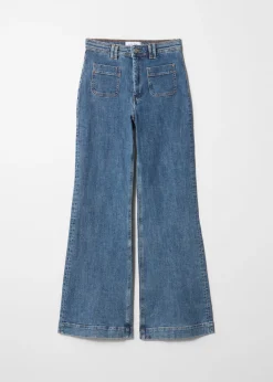 Ausgestellte Jeans mit hohem Bund