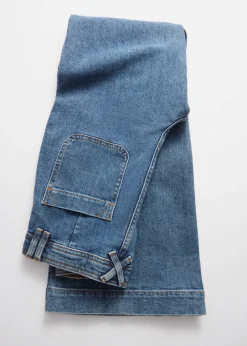 Ausgestellte Jeans mit hohem Bund