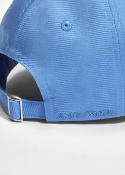 Basecap mit Stickerei