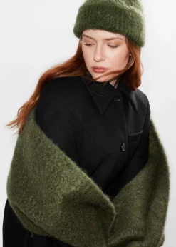 Beanie aus einer gebürsteten Mohairmischung