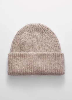 Beanie aus Wollmischung