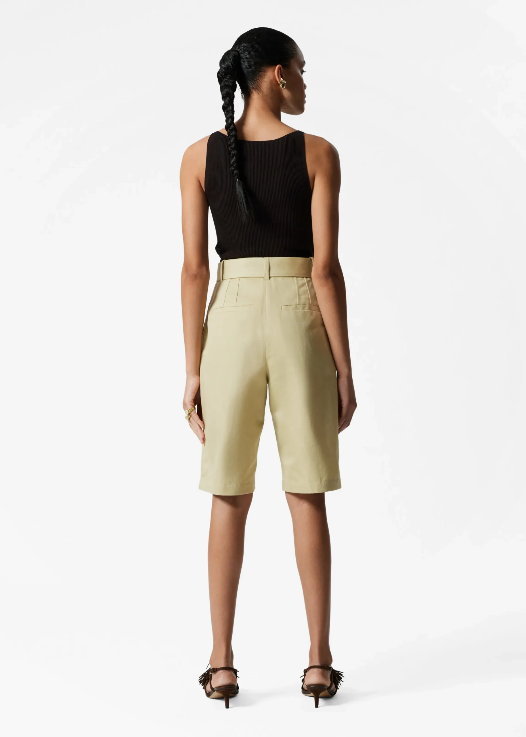 Bermuda-Shorts mit Falten