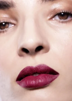 Berry Beat Matter Lippenstift