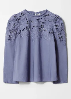 Bestickte Bluse mit Puffärmeln