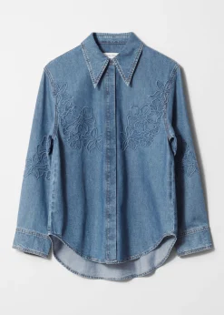 Besticktes Jeanshemd