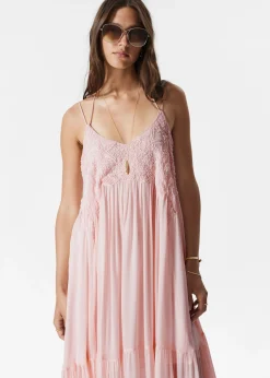 Besticktes Maxikleid mit schmalen Trägern