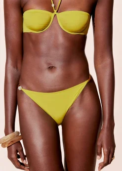 Bikinihose mit Perlenverzierung