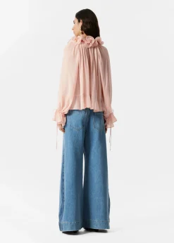 Bluse mit Rüschen