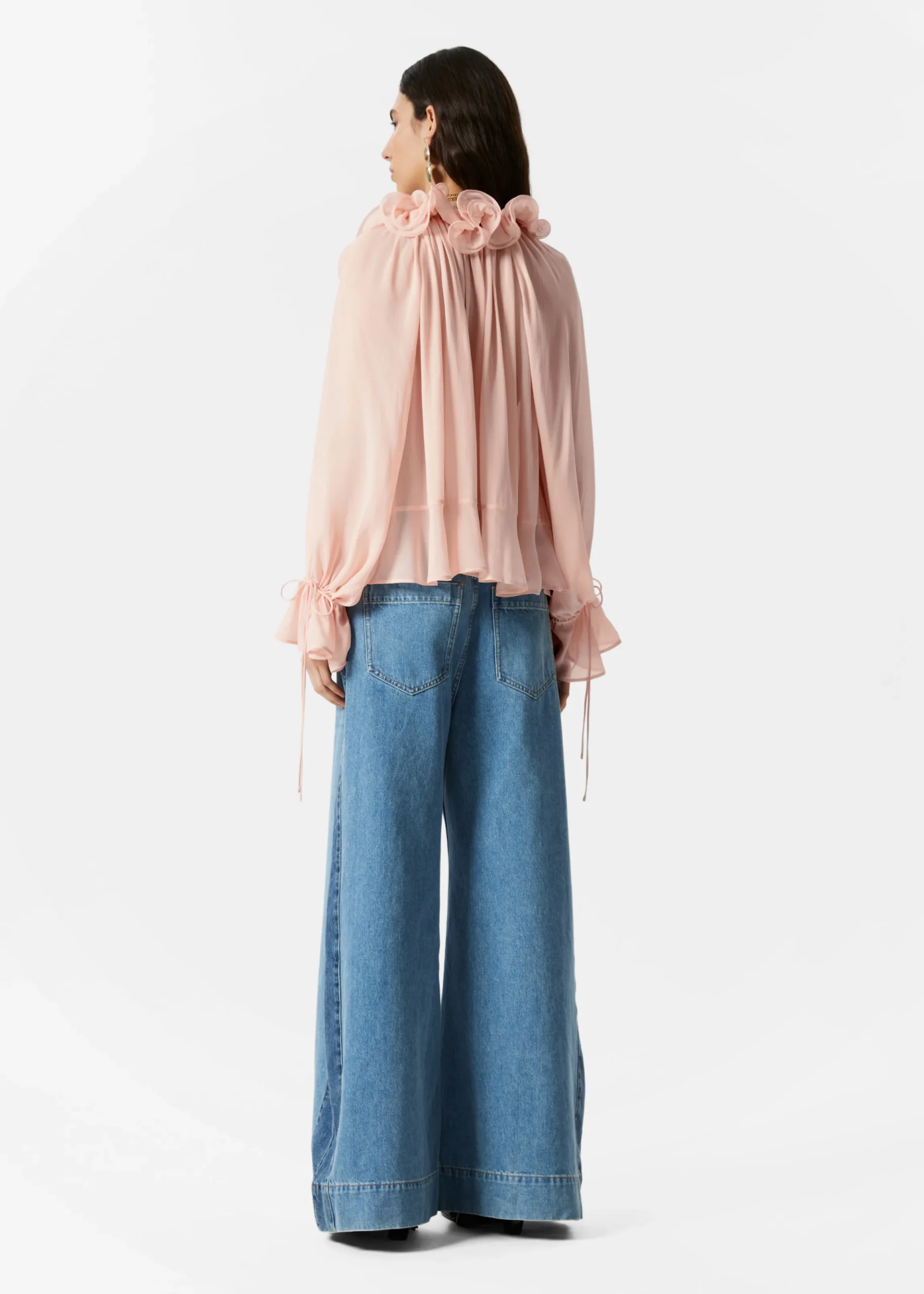 Bluse mit Rüschen