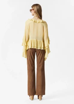 Bluse mit Rüschen