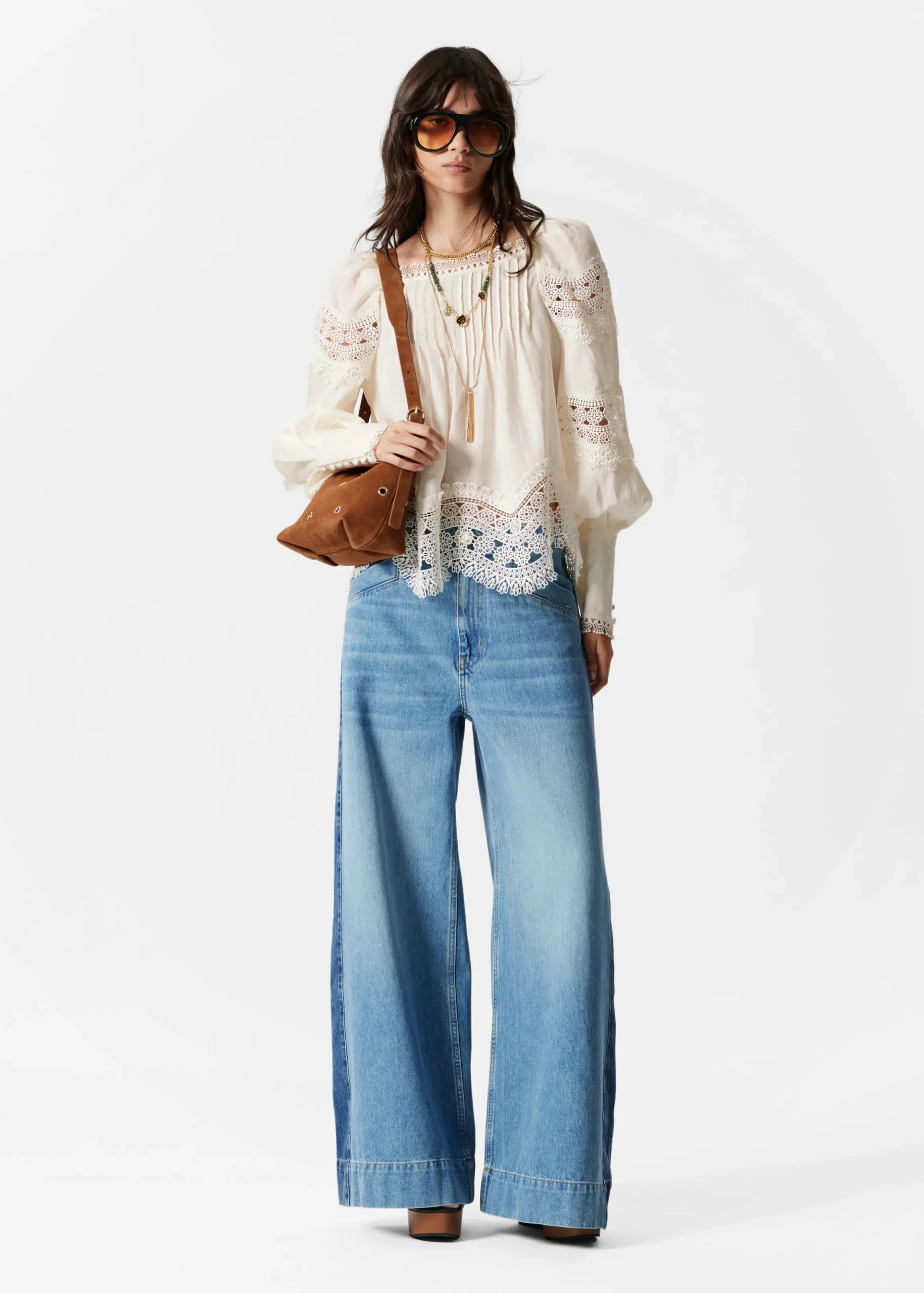 Bluse mit Spitzenbesatz