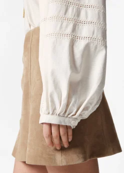 Bluse mit voluminösen Ärmeln