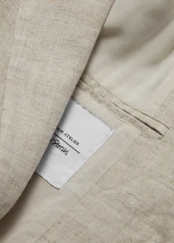 Figurbetonter Leinenblazer