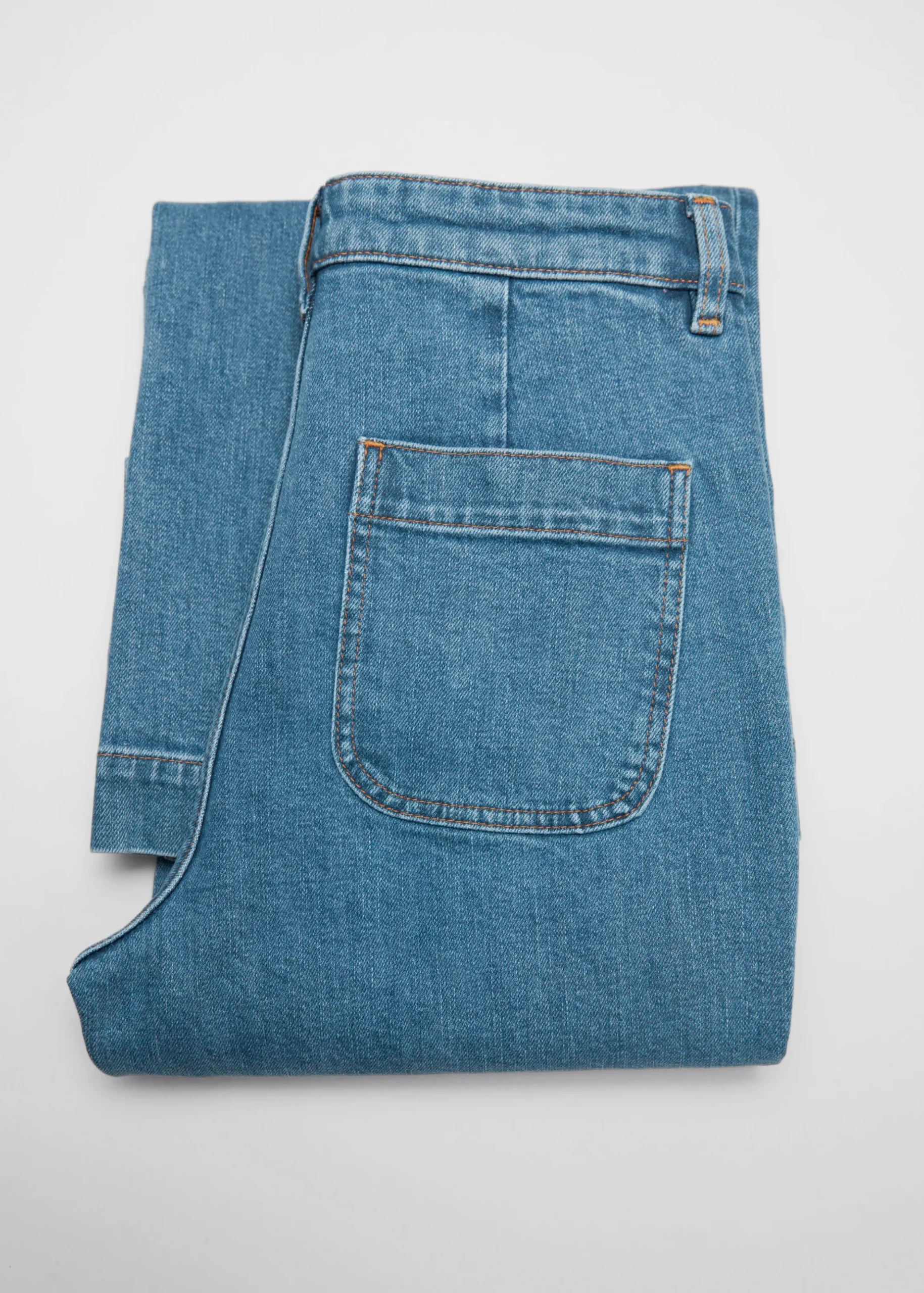 Flared Jeans