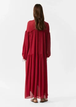 Fließendes Maxikleid