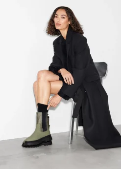 Gefütterte Chelsea Boots aus Leder
