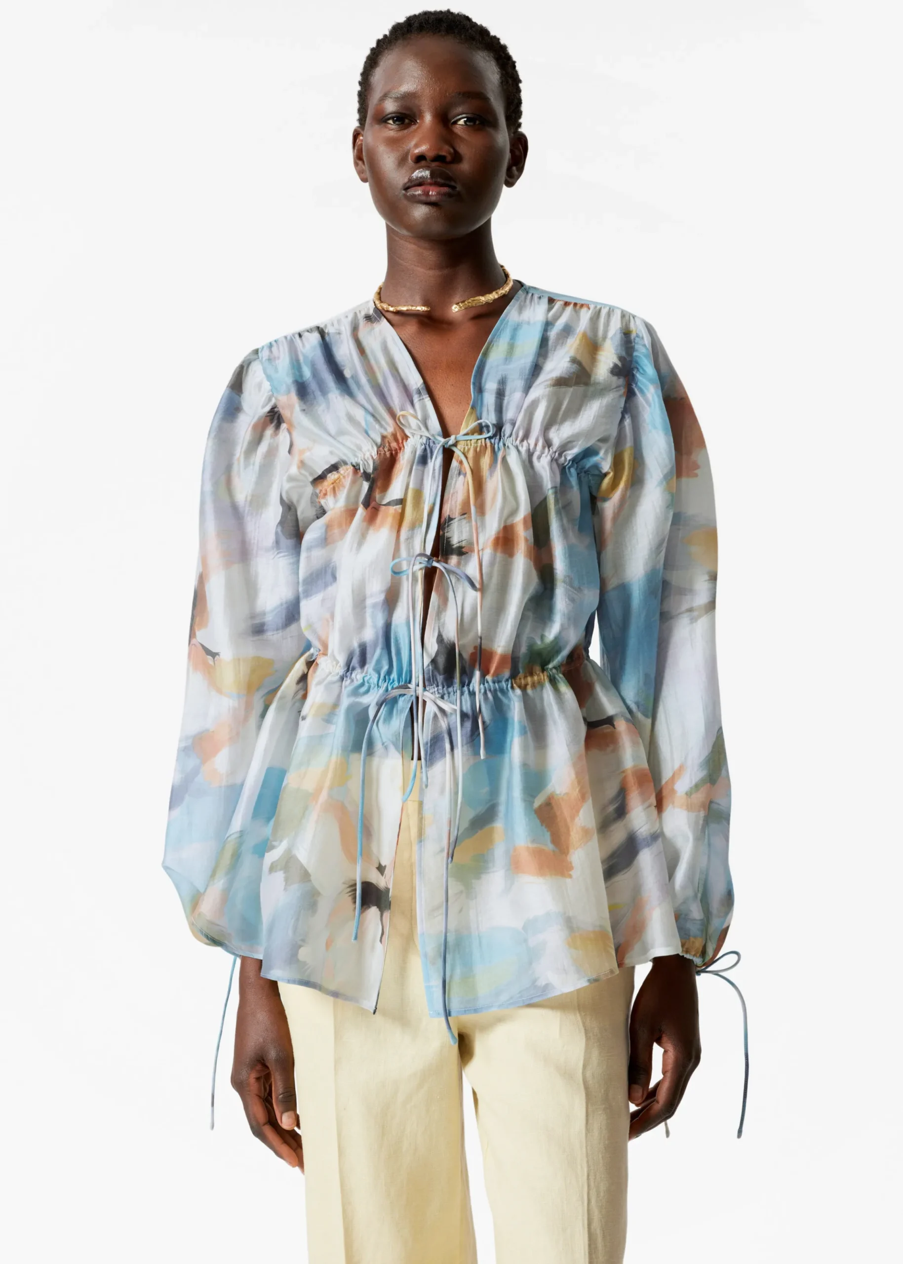 Geraffte Bluse mit Kordelzug