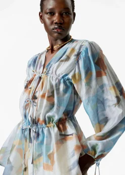 Geraffte Bluse mit Kordelzug