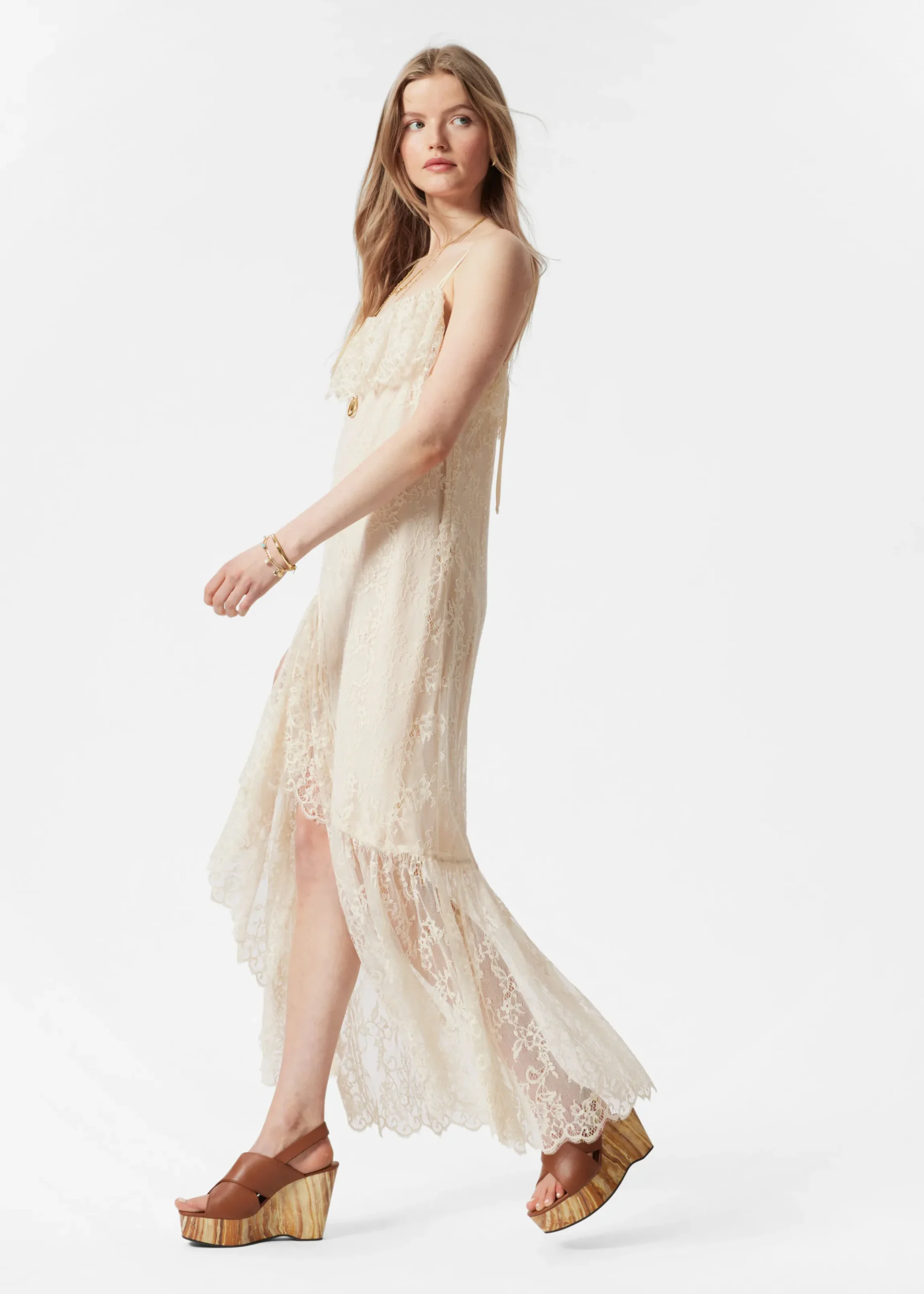 Gerüschtes Midikleid mit Spitze