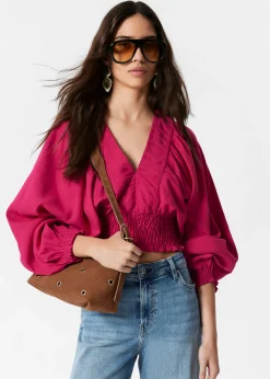 Gesmokte Bluse mit Puffärmeln