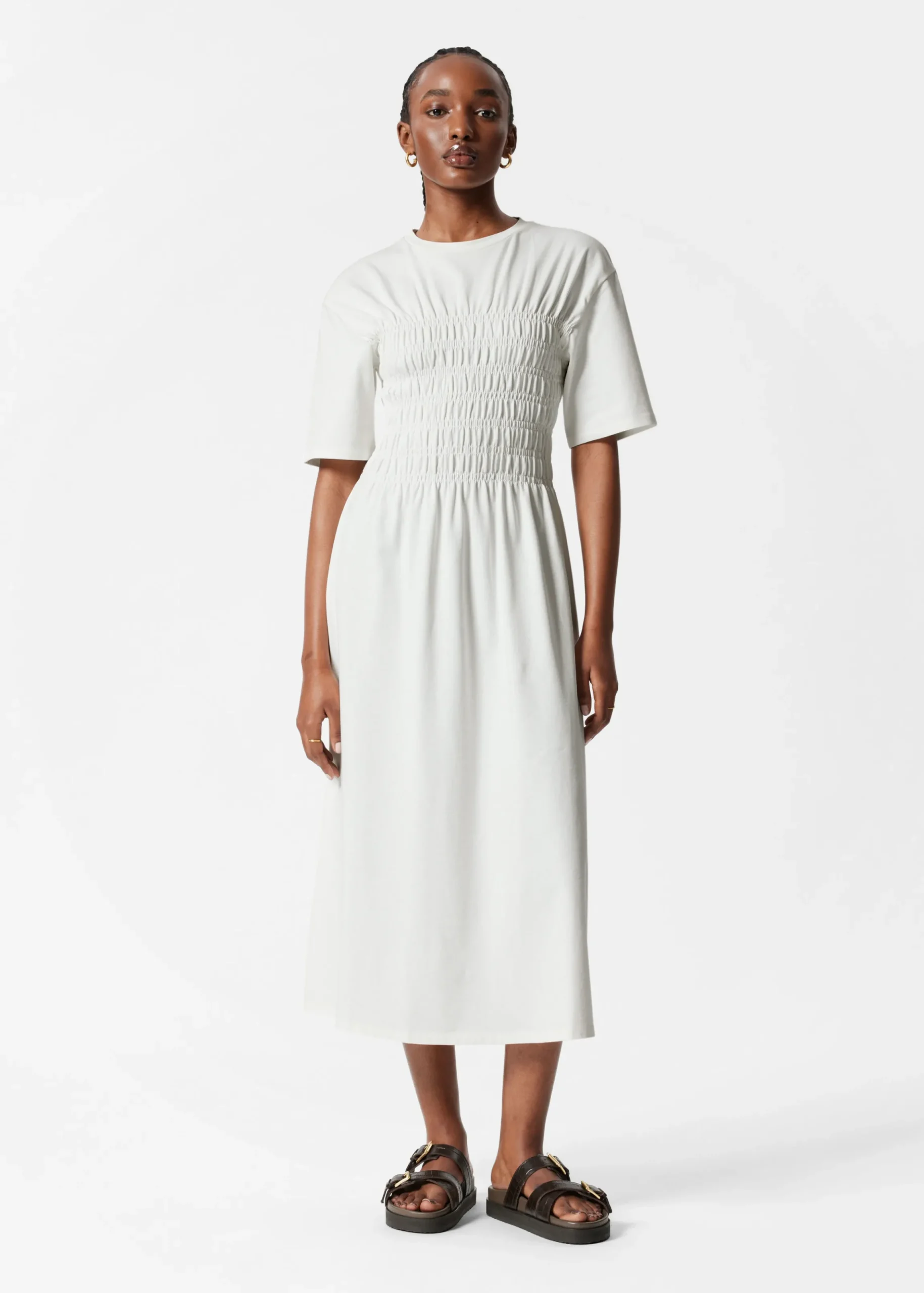 Gesmoktes Midikleid