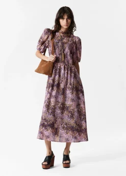 Gesmoktes Midikleid mit Puffärmeln