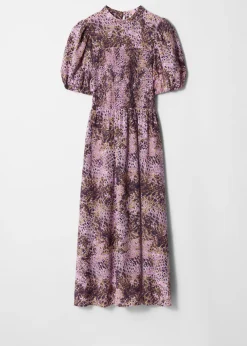 Gesmoktes Midikleid mit Puffärmeln