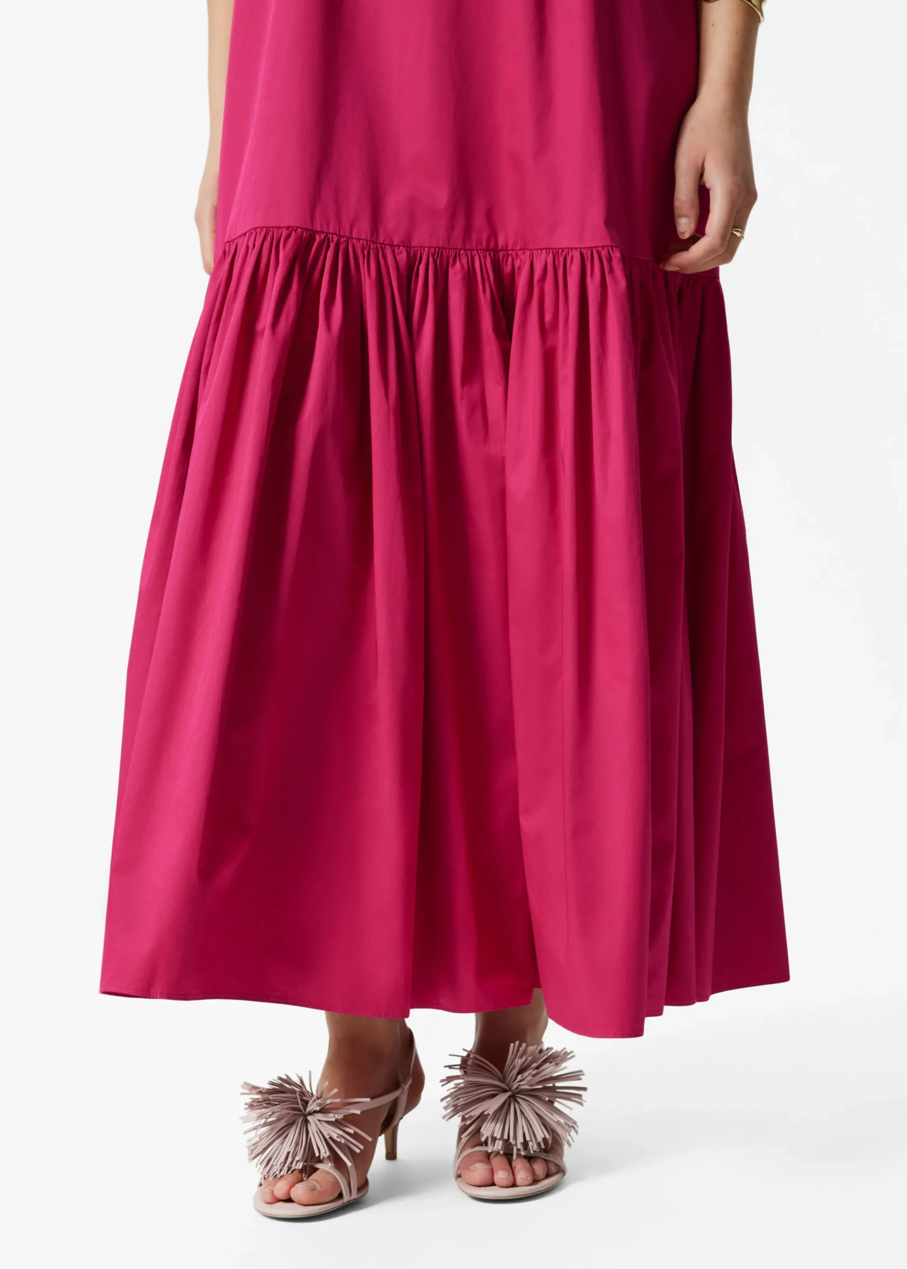 Gestuftes Maxikleid