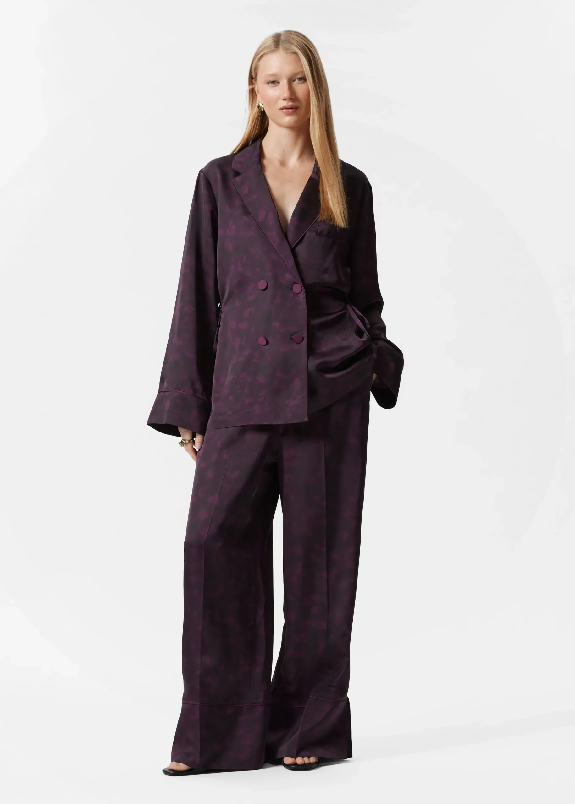 Hose im Pyjama-Stil mit Kordelzug