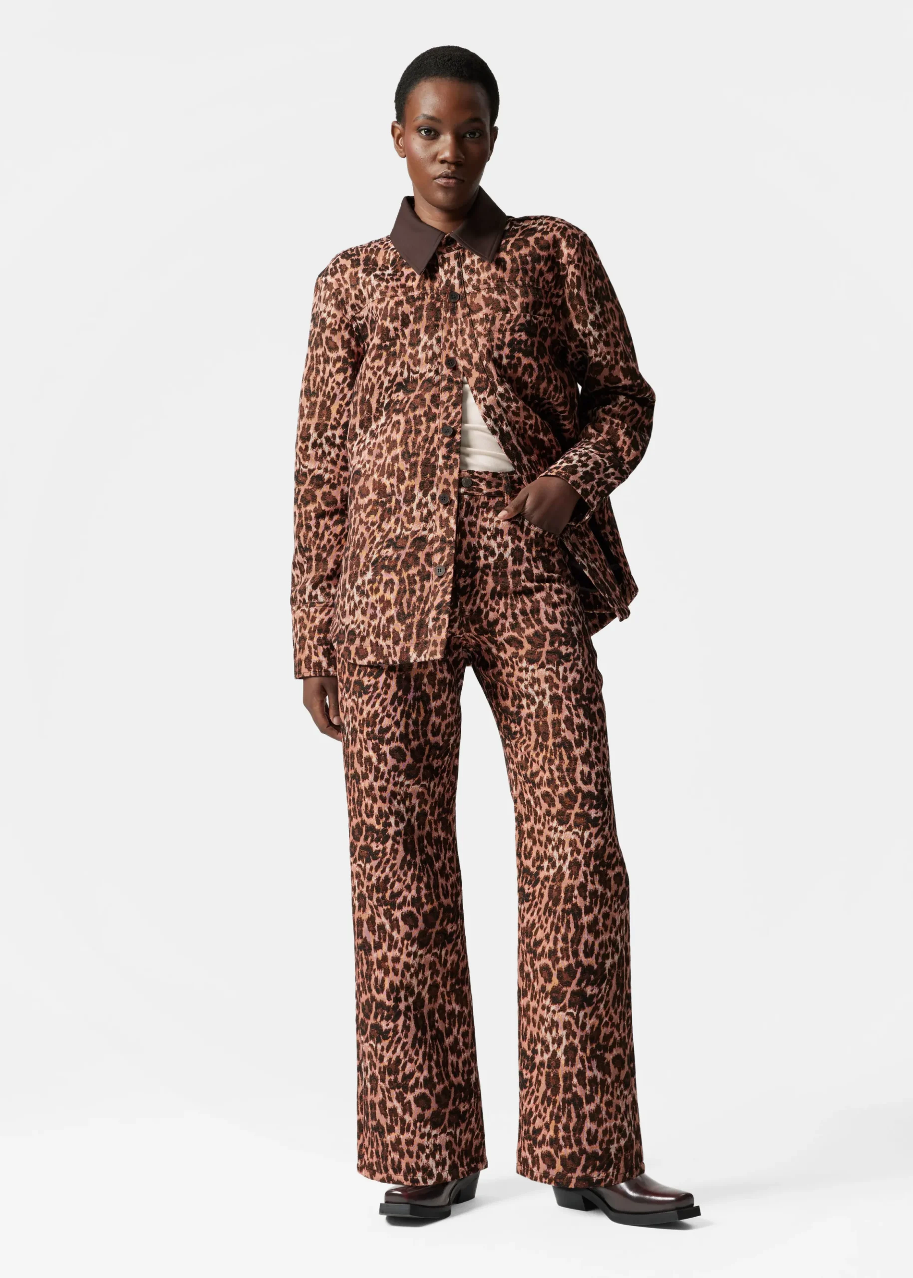 Hose mit Leopardenprint