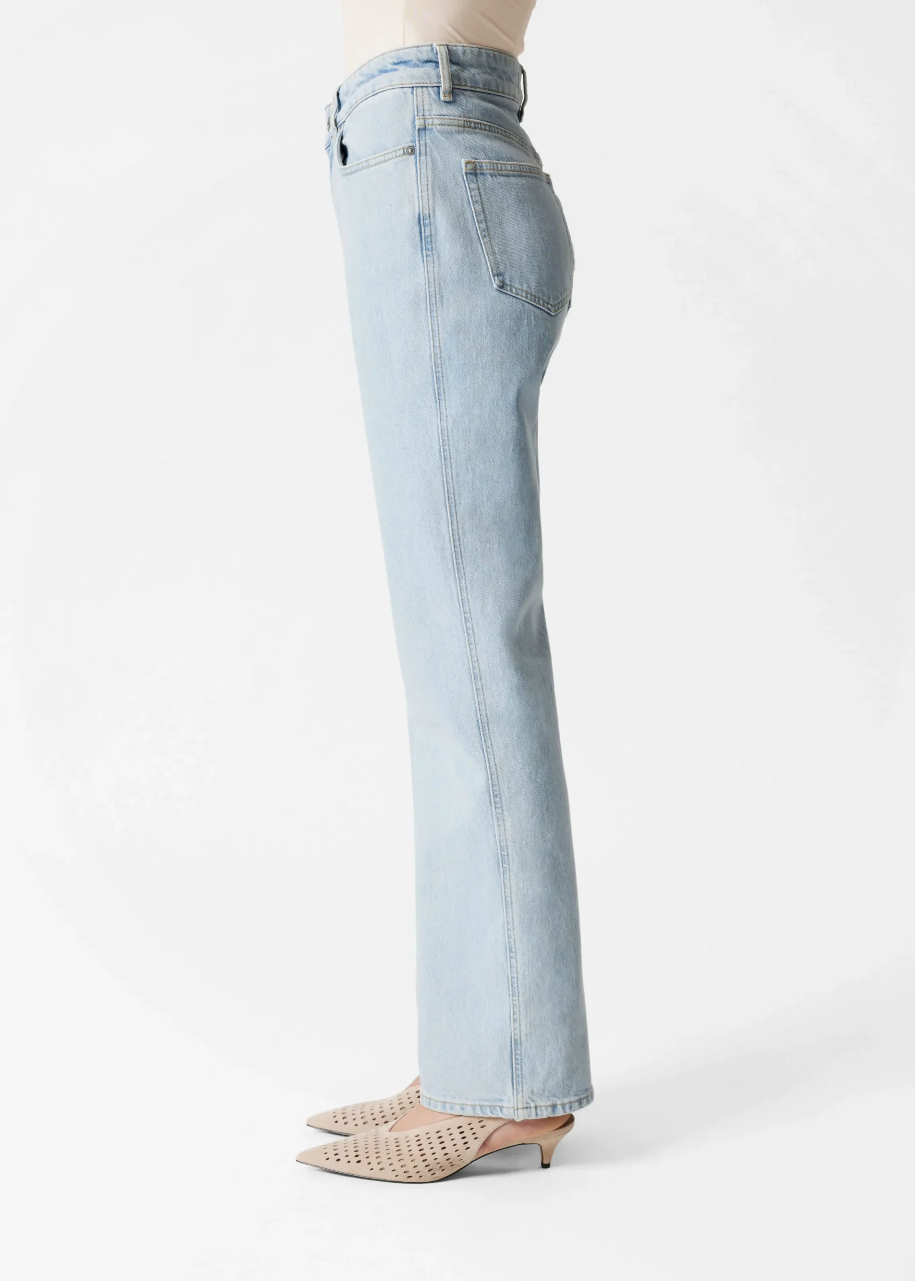 Jeans mit hohem Bund und weitem Bein