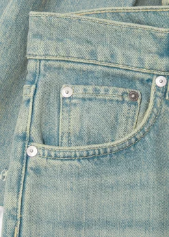 Jeans mit hohem Bund und weitem Bein