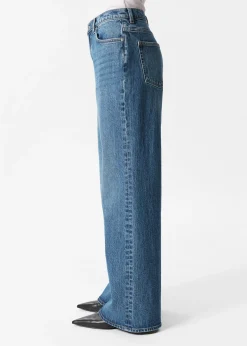 Jeans mit weitem Bein