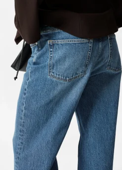 Jeans mit weitem Bein