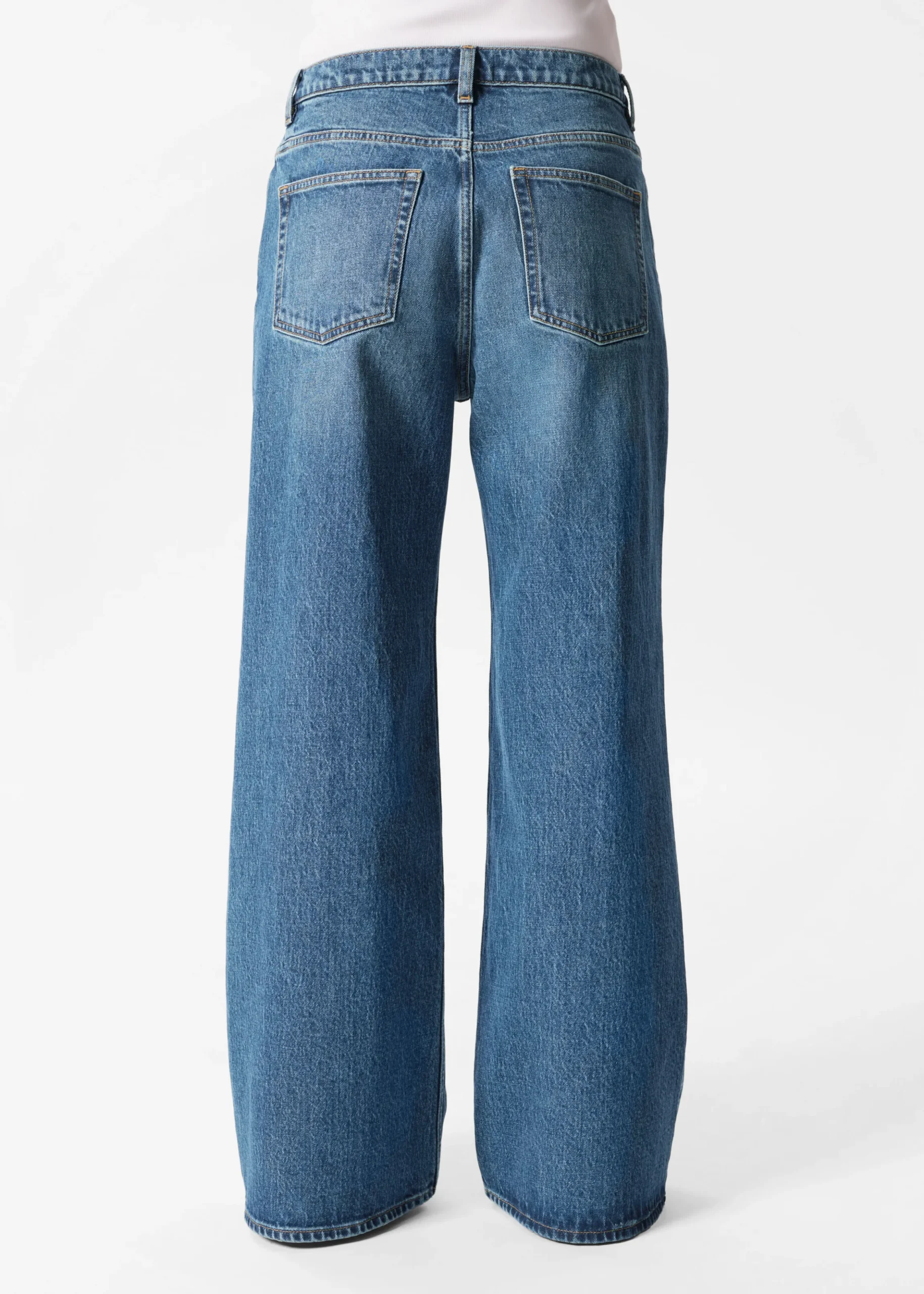 Jeans mit weitem Bein